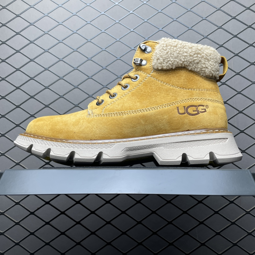UGG 客制款 男士休闲鞋雪地靴工装靴系列 U5867M 广东大厂品质 秋冬新款 时尚潮流搭配 面料釆用意大利进口磨砂牛皮 全鞋真牛皮材料 大底到五金都是代工厂原材料制作 日常随意搭配 型男必备 尺码：39 40 41 42 43 44-选品中心