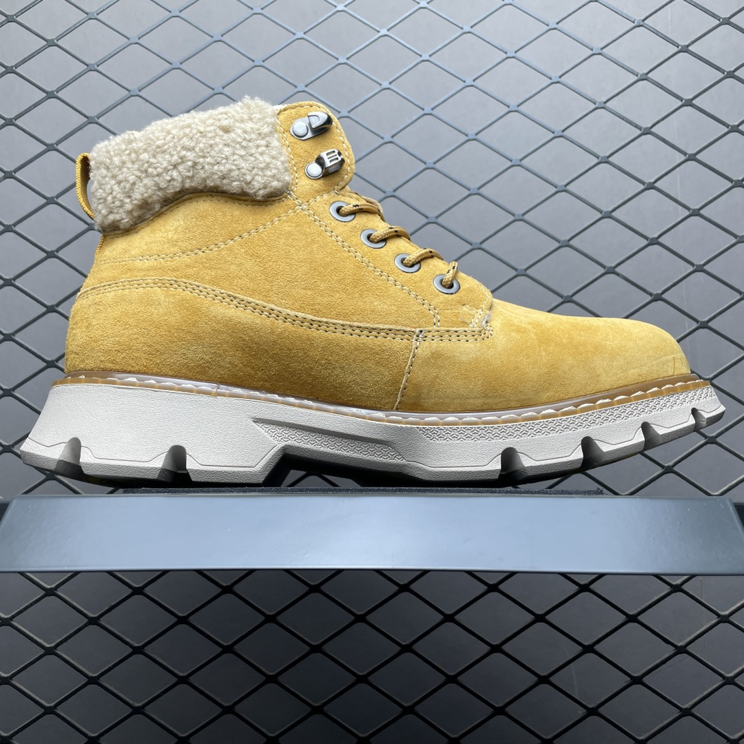 图片[3]-UGG 客制款 男士休闲鞋雪地靴工装靴系列 U5867M 广东大厂品质 秋冬新款 时尚潮流搭配 面料釆用意大利进口磨砂牛皮 全鞋真牛皮材料 大底到五金都是代工厂原材料制作 日常随意搭配 型男必备 尺码：39 40 41 42 43 44-选品中心