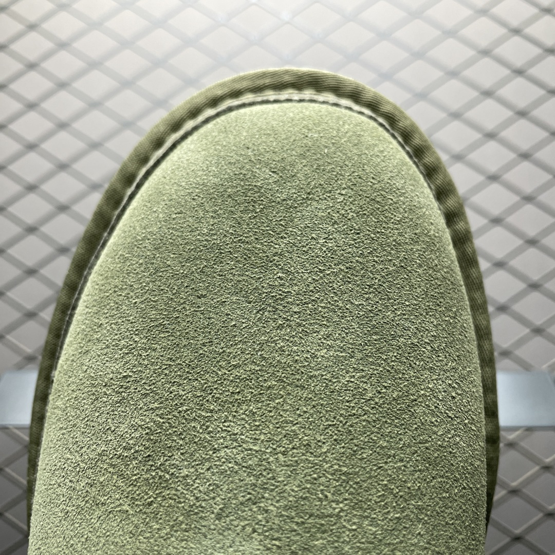 图片[7]-平台外贸专供 UGG Neumel Snapback 男士雪地靴 1118570 外贸平台充Z 高端零售专供品质 十年品牌制鞋代工厂生产线出品 注重每一处细节 隆丰A级真羊皮毛一体 完全遵循ZP工艺流程打造 尺码：39 40 41 42 43 44-选品中心