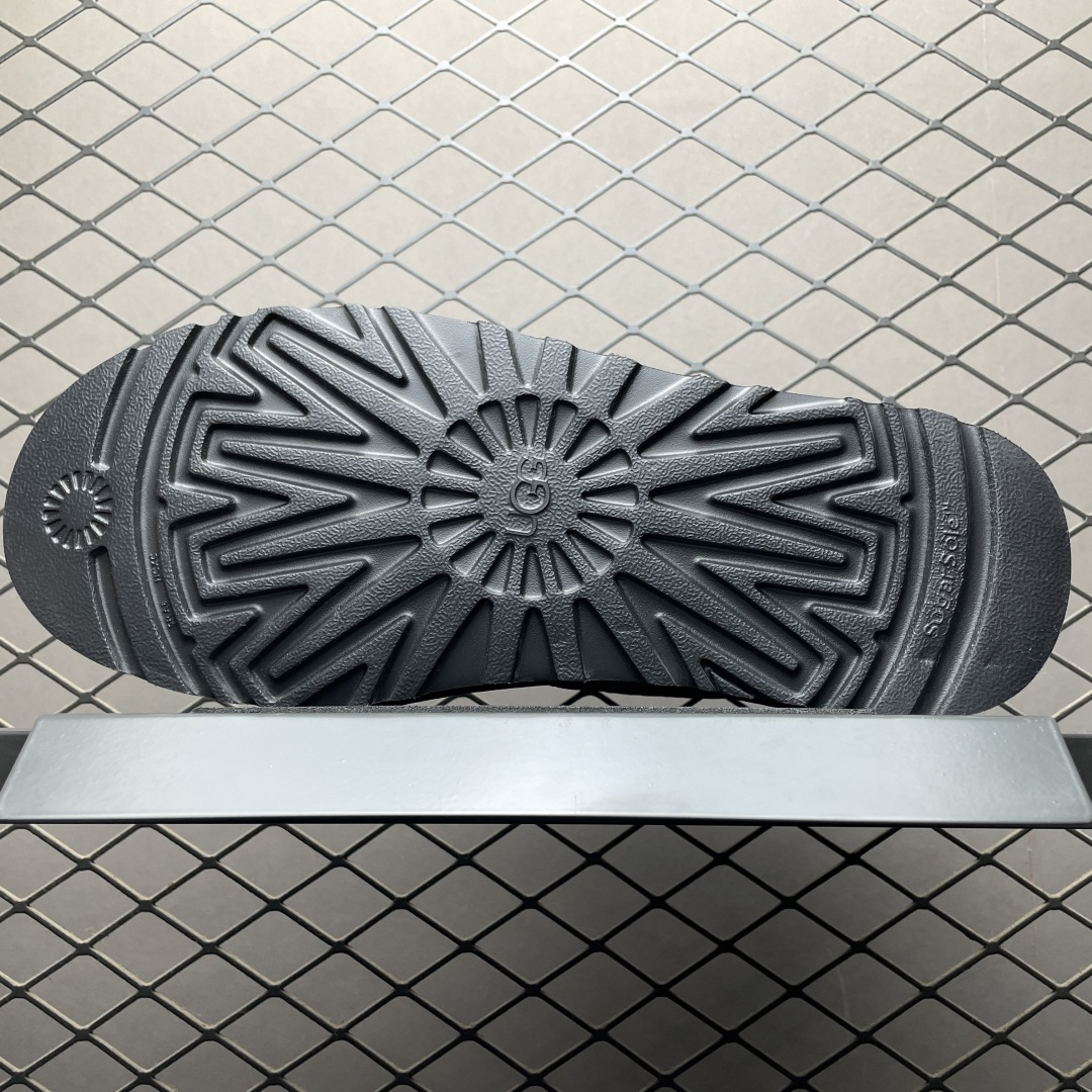 图片[5]-平台外贸专供 UGG Neumel Snapback 男士雪地靴 1118570 外贸平台充Z 高端零售专供品质 十年品牌制鞋代工厂生产线出品 注重每一处细节 隆丰A级真羊皮毛一体 完全遵循ZP工艺流程打造 尺码：39 40 41 42 43 44-选品中心