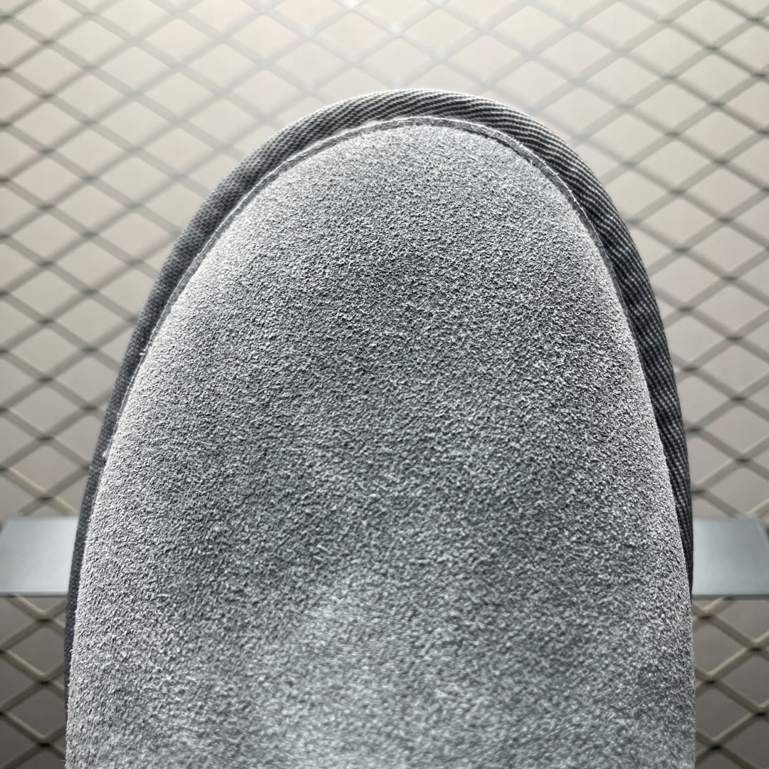 图片[7]-平台外贸专供 UGG Neumel Snapback 男士雪地靴 1118570 外贸平台充Z 高端零售专供品质 十年品牌制鞋代工厂生产线出品 注重每一处细节 隆丰A级真羊皮毛一体 完全遵循ZP工艺流程打造 尺码：39 40 41 42 43 44-选品中心