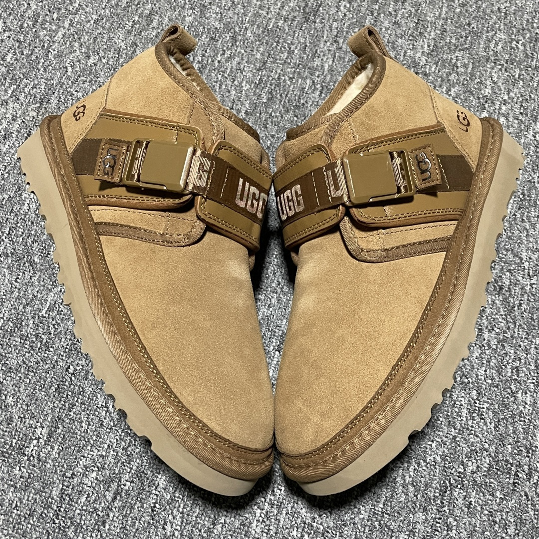 图片[5]-平台外贸专供 UGG Neumel Snapback 男士雪地靴 1118570 外贸平台充Z 高端零售专供品质 十年品牌制鞋代工厂生产线出品 注重每一处细节 隆丰A级真羊皮毛一体 完全遵循ZP工艺流程打造 尺码：39 40 41 42 43 44-选品中心