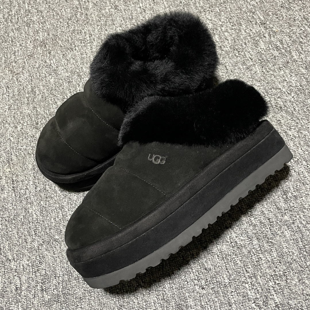 图片[4]-网红爆款 平台外贸专供 UGG 厚底雪地靴面包鞋 1146390 外贸平台充Z 高端零售专供品质 十年品牌制鞋代工厂生产线出品 注重每一处细节 隆丰A级真羊皮毛一体 完全遵循ZP工艺流程打造 尺码：35 36 37 38 39 40-选品中心