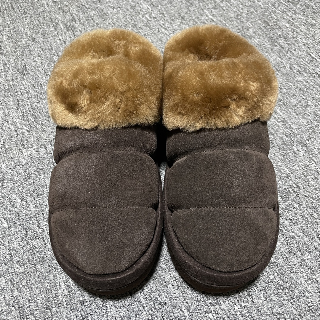 网红爆款 平台外贸专供 UGG 厚底雪地靴面包鞋 1146390 外贸平台充Z 高端零售专供品质 十年品牌制鞋代工厂生产线出品 注重每一处细节 隆丰A级真羊皮毛一体 完全遵循ZP工艺流程打造 尺码：35 36 37 38 39 40-选品中心