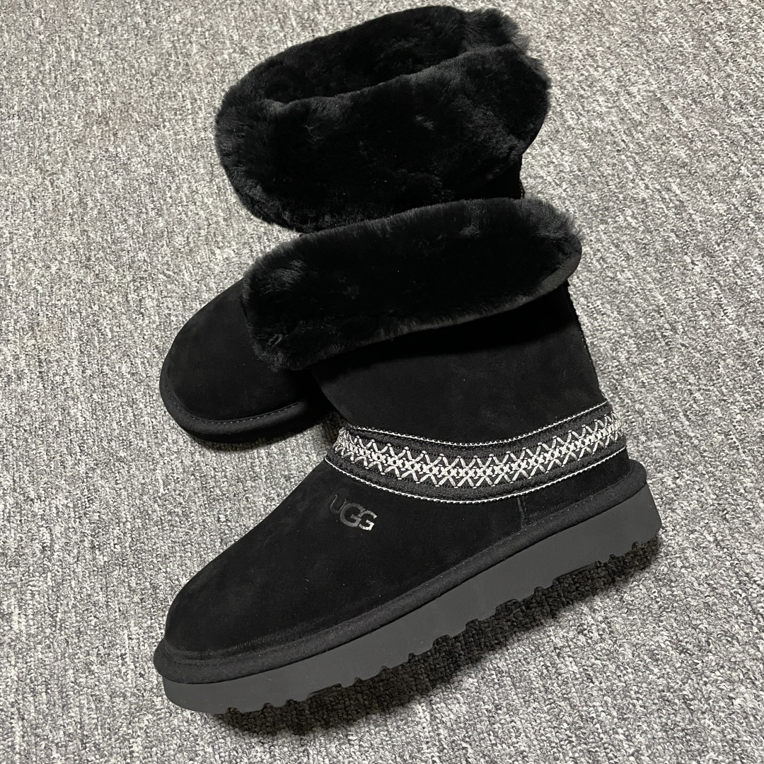 图片[4]-网红爆款 平台外贸专供 UGG 高帮雪地靴 1161770 外贸平台充Z 高端零售专供品质 十年品牌制鞋代工厂生产线出品 注重每一处细节 隆丰A级真羊皮毛一体 完全遵循ZP工艺流程打造 尺码：35 36 37 38 39 40-选品中心