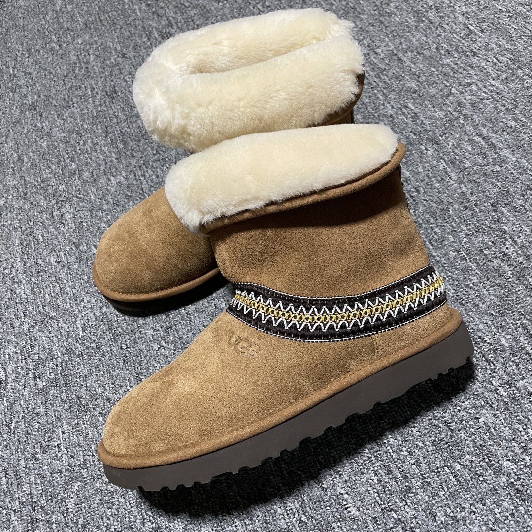 图片[4]-网红爆款 平台外贸专供 UGG 高帮雪地靴 1161770 外贸平台充Z 高端零售专供品质 十年品牌制鞋代工厂生产线出品 注重每一处细节 隆丰A级真羊皮毛一体 完全遵循ZP工艺流程打造 尺码：35 36 37 38 39 40-选品中心