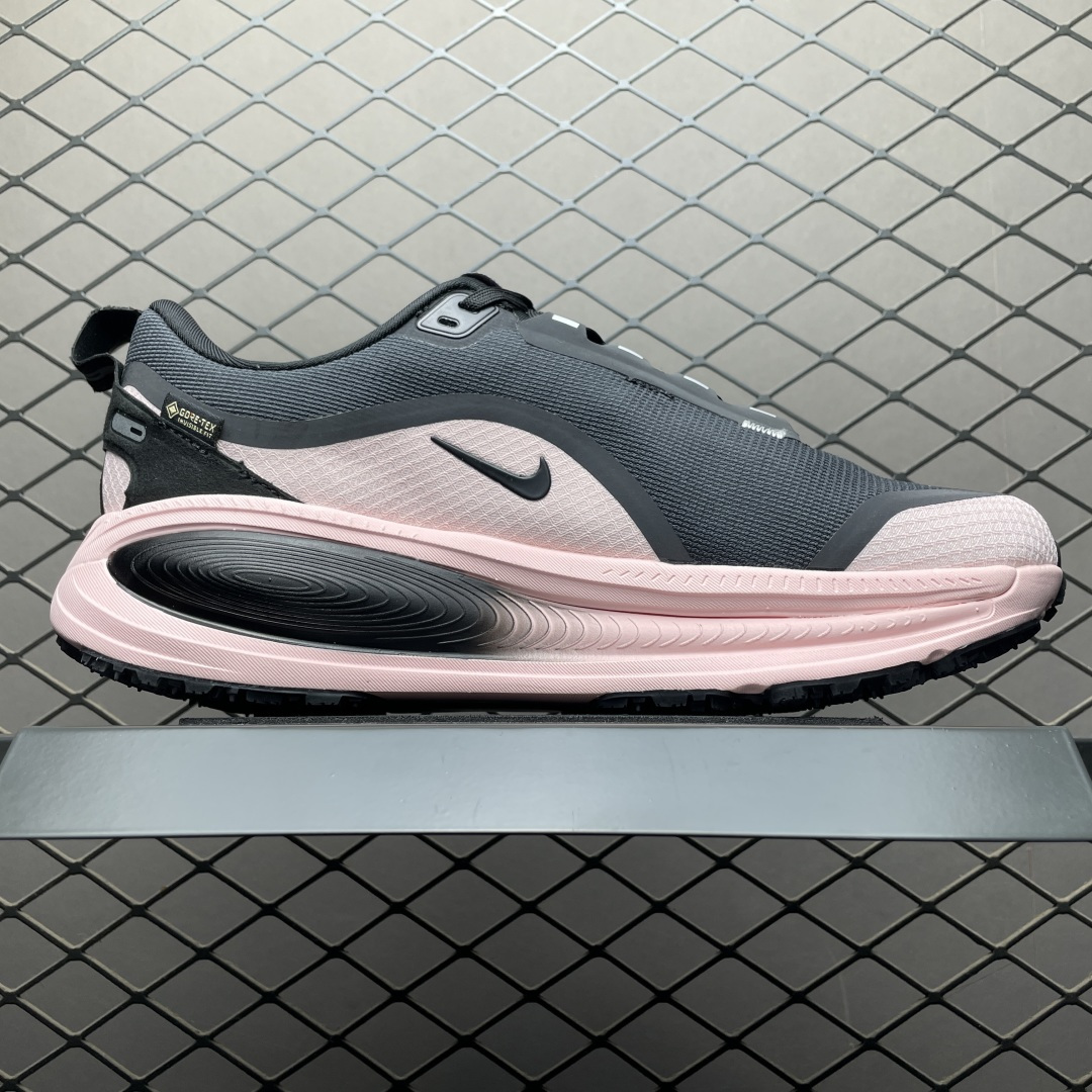 图片[3]-纯原版 NK Vomero 18 GTX V18 网面透气跑步鞋 HQ7002-003 高端零售专供品质 正确防水防污鞋面 独家私模 正确组合大底 区别其他一体大底 尺码： 35.5 36 36.5 37.5 38 38.5 39 40 40.5 41 42-选品中心