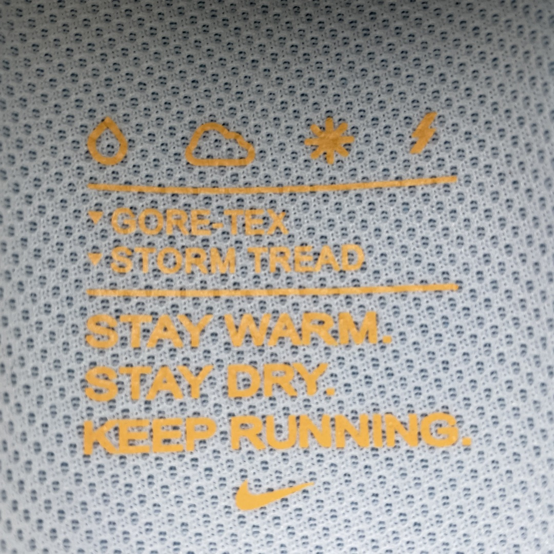 图片[8]-纯原版 NK Vomero 18 GTX V18 网面透气跑步鞋 HQ7001-100 高端零售专供品质 正确防水防污鞋面 独家私模 正确组合大底 区别其他一体大底 尺码： 35.5 36 36.5 37.5 38 38.5 39 40 40.5 41 42 42.5 43 44 44.5 45-选品中心