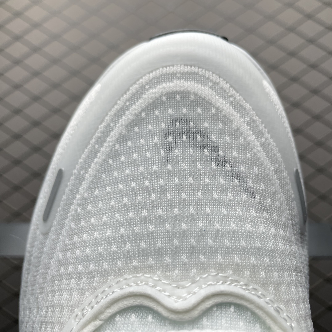 图片[7]-NK Vomero Plus 网面透气跑步鞋 HV8150-103 尺码：35.5 36 36.5 37.5 38 38.5 39 40 40.5 41 42 42.5 43 44 44.5 45 46-选品中心