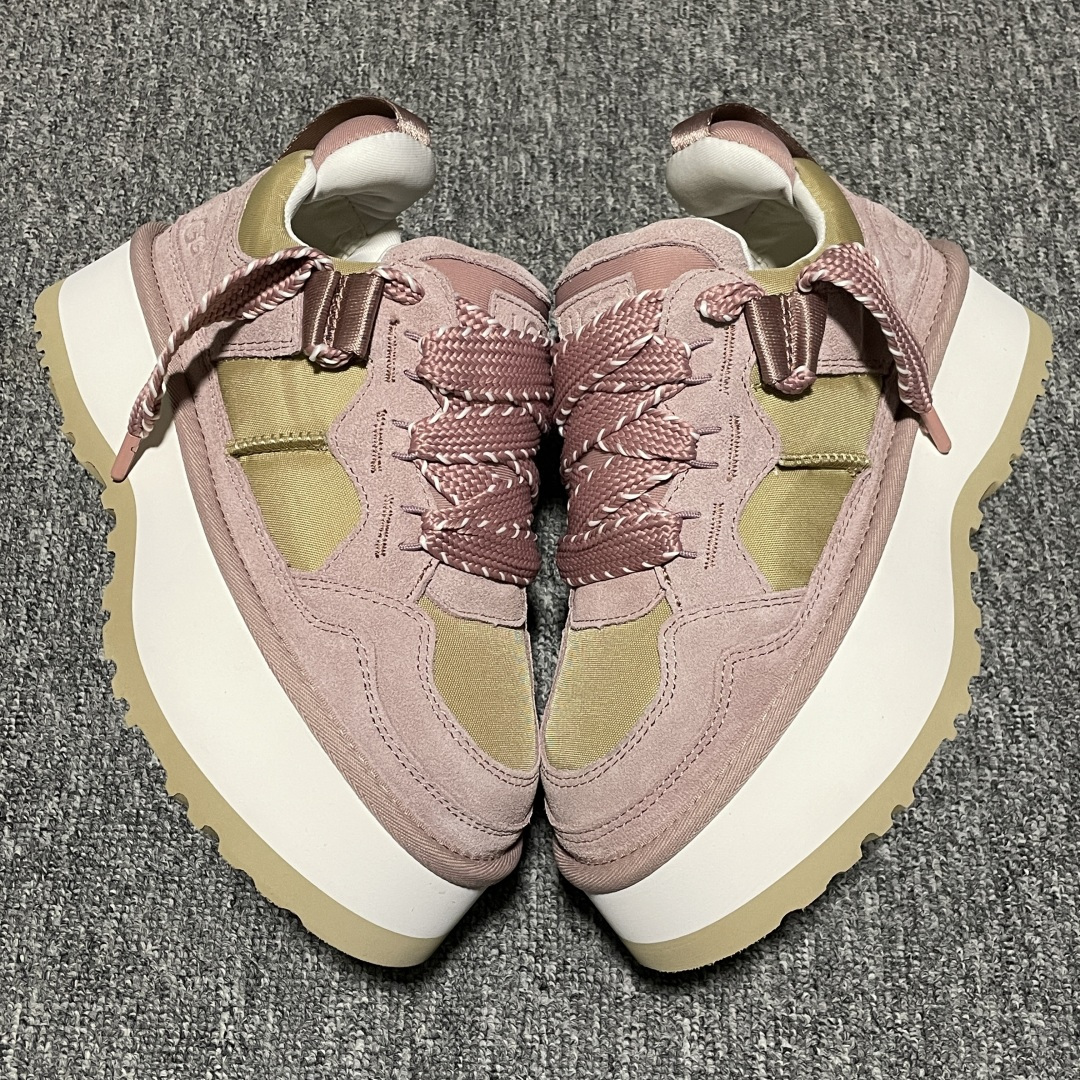 图片[5]-网红爆款 平台外贸专供 UGG 厚底增高休闲鞋 1171541 外贸平台充Z 高端零售专供品质 十年品牌制鞋代工厂生产线出品 注重每一处细节 完全遵循ZP工艺流程打造 尺码：35 36 37 38 39 40 41-选品中心