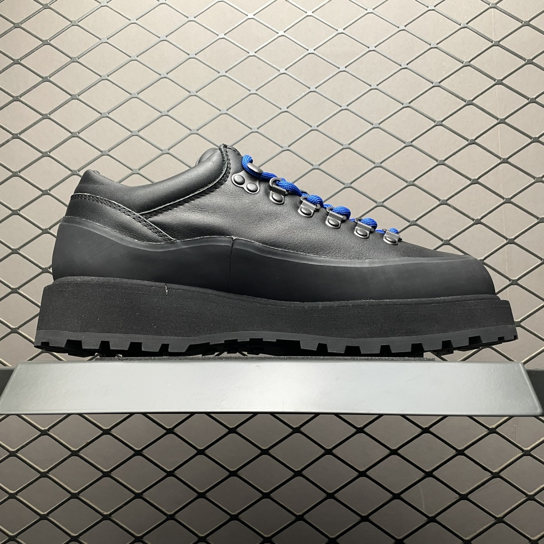 图片[3]-UMMCOR 新潮派系列低帮系带户外徒步登山运动鞋 广东原厂代工出品 采用Diemme原楦型开发纸版 固色头层牛皮鞋面材质(内里搭载细腻头层牛皮) 环抱式防剐蹭硫化橡胶片组合，国标顶级防滑耐磨橡胶大底 尺码：39 40 41 42 43 44 45-选品中心