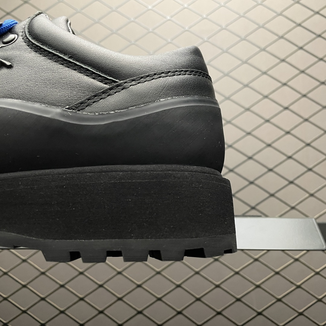 图片[4]-UMMCOR 新潮派系列低帮系带户外徒步登山运动鞋 广东原厂代工出品 采用Diemme原楦型开发纸版 固色头层牛皮鞋面材质(内里搭载细腻头层牛皮) 环抱式防剐蹭硫化橡胶片组合，国标顶级防滑耐磨橡胶大底 尺码：39 40 41 42 43 44 45-选品中心