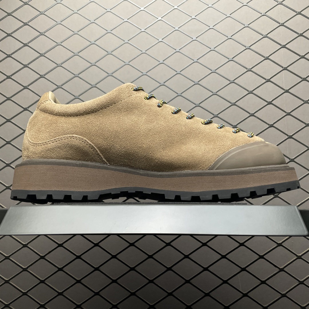 图片[3]-UMMCOR 新潮派系列低帮系带户外徒步登山运动鞋 广东原厂代工出品 采用Diemme原楦型开发纸版 固色头层牛皮鞋面材质(内里搭载细腻头层牛皮) 环抱式防剐蹭硫化橡胶片组合，国标顶级防滑耐磨橡胶大底 尺码：39 40 41 42 43 44 45-选品中心