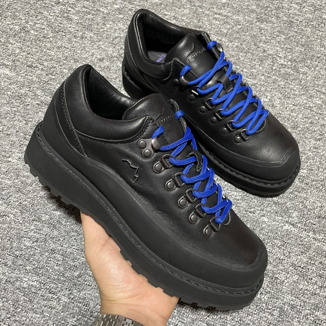 UMMCOR 新潮派系列低帮系带户外徒步登山运动鞋 广东原厂代工出品 采用Diemme原楦型开发纸版 固