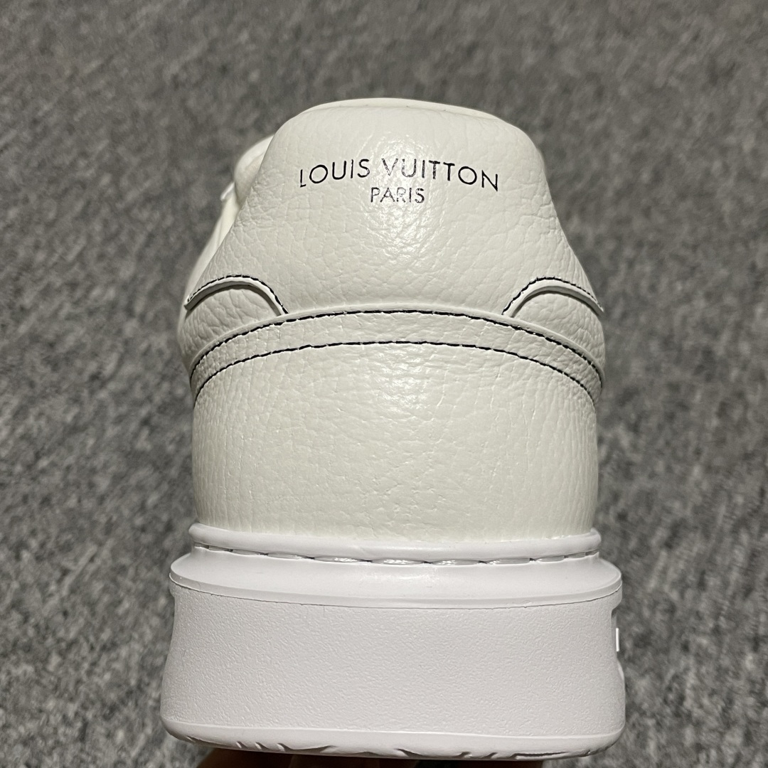 图片[8]-Louis Vuitton LV 路易威登 Beverly Hills 低帮休闲板鞋 海淘代购同渠道品质 高端零售 外贸充正专供 原版购入开发 ZP级全套包装 完美楦型 正确卡色 大底TPU 质感媲美原版 细节与原版一致 请注意区分市面通货材 尺码：38 39 40 41 42 43 44 45 46-选品中心