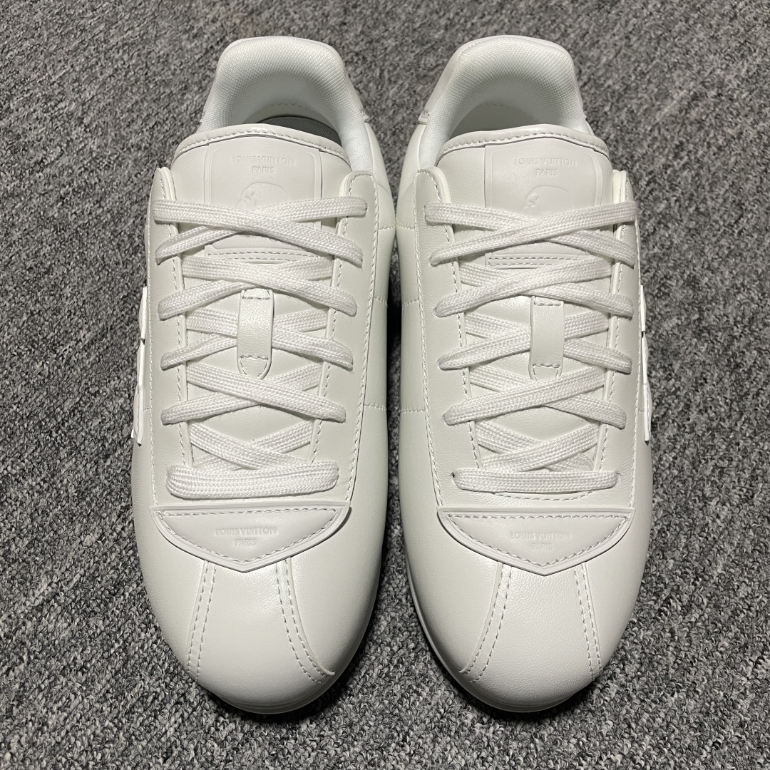 M版纯原 Nigo x Louis Vuitton 路易威登 LV Buttersoft 阿甘鞋 低帮休闲面包鞋 全新订单 高端零售外贸充正专供 原版购入开发 全鞋羊皮 牛皮鞋面 ZP级全套包装 完美楦型 正确卡色 大底TPU 质感媲美原版 细节与原版一致 请注意区分市面通货材 尺码：35 36 37 38 39 40 41 42 43 44 45 46 偏大一码-选品中心