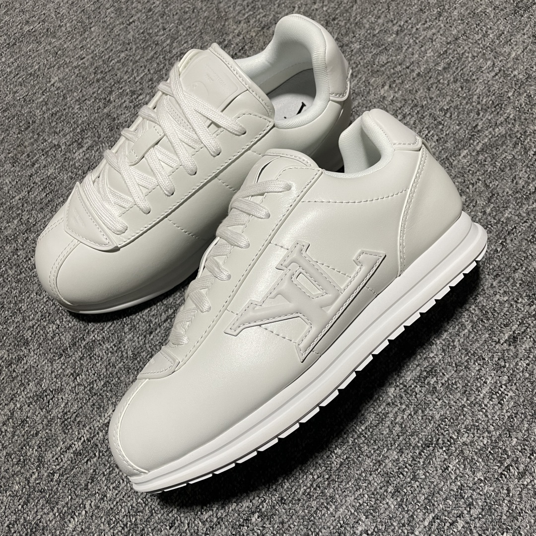 图片[4]-M版纯原 Nigo x Louis Vuitton 路易威登 LV Buttersoft 阿甘鞋 低帮休闲面包鞋 全新订单 高端零售外贸充正专供 原版购入开发 全鞋羊皮 牛皮鞋面 ZP级全套包装 完美楦型 正确卡色 大底TPU 质感媲美原版 细节与原版一致 请注意区分市面通货材 尺码：35 36 37 38 39 40 41 42 43 44 45 46 偏大一码-选品中心