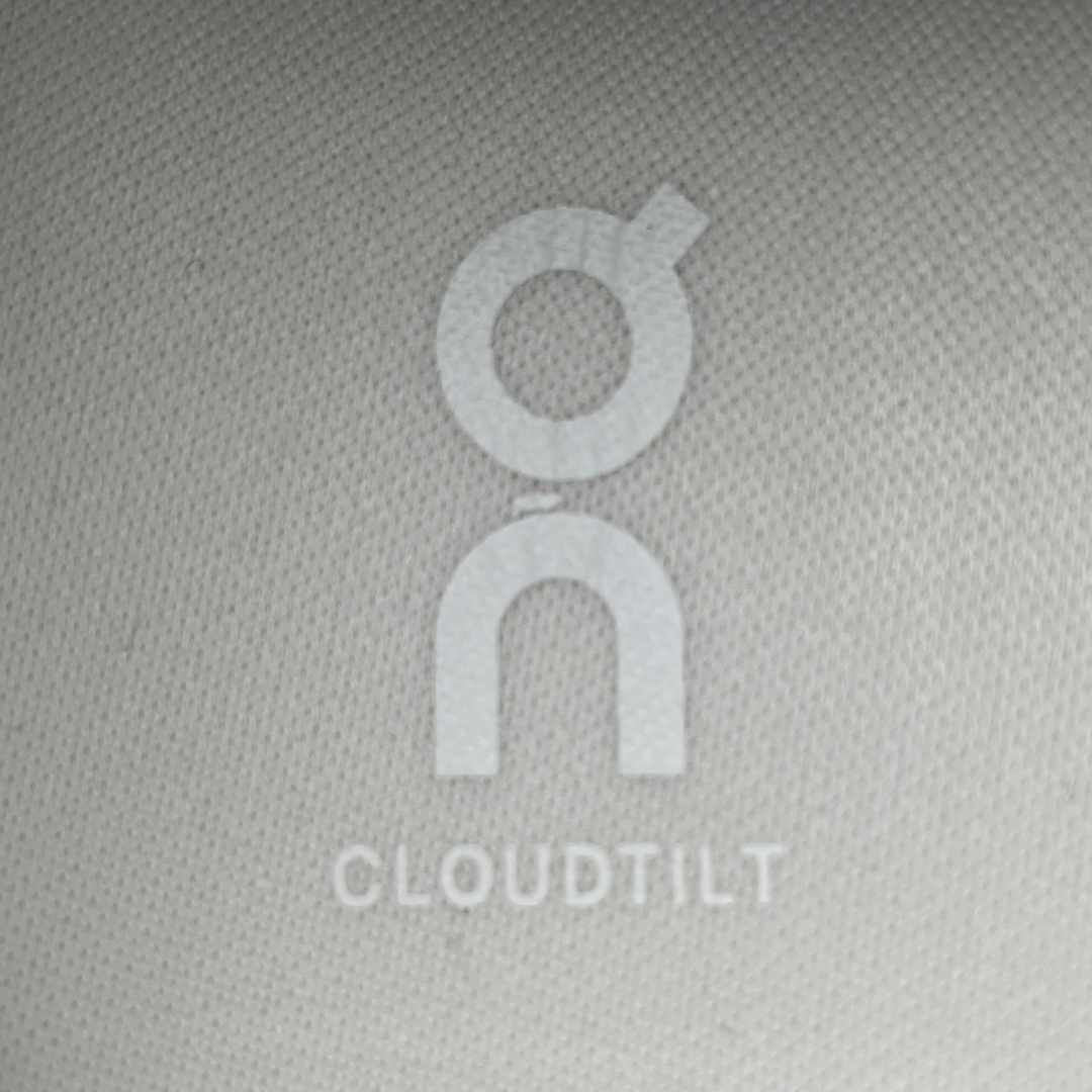 图片[8]-ON 昂跑 Cloudtilt 系列 鞋面采用一体成型布料 有弹性非常透气 鞋底是镂空设计 运用了CLOUDTILT专利技术 弹力十足 毫无负重感 适合日常长距离行走或者休闲旅游 跑步 尺码：36 36.5 37.5 38 38.5 39 40 40.5 41 42 42.5 43 44 44.5 45-选品中心