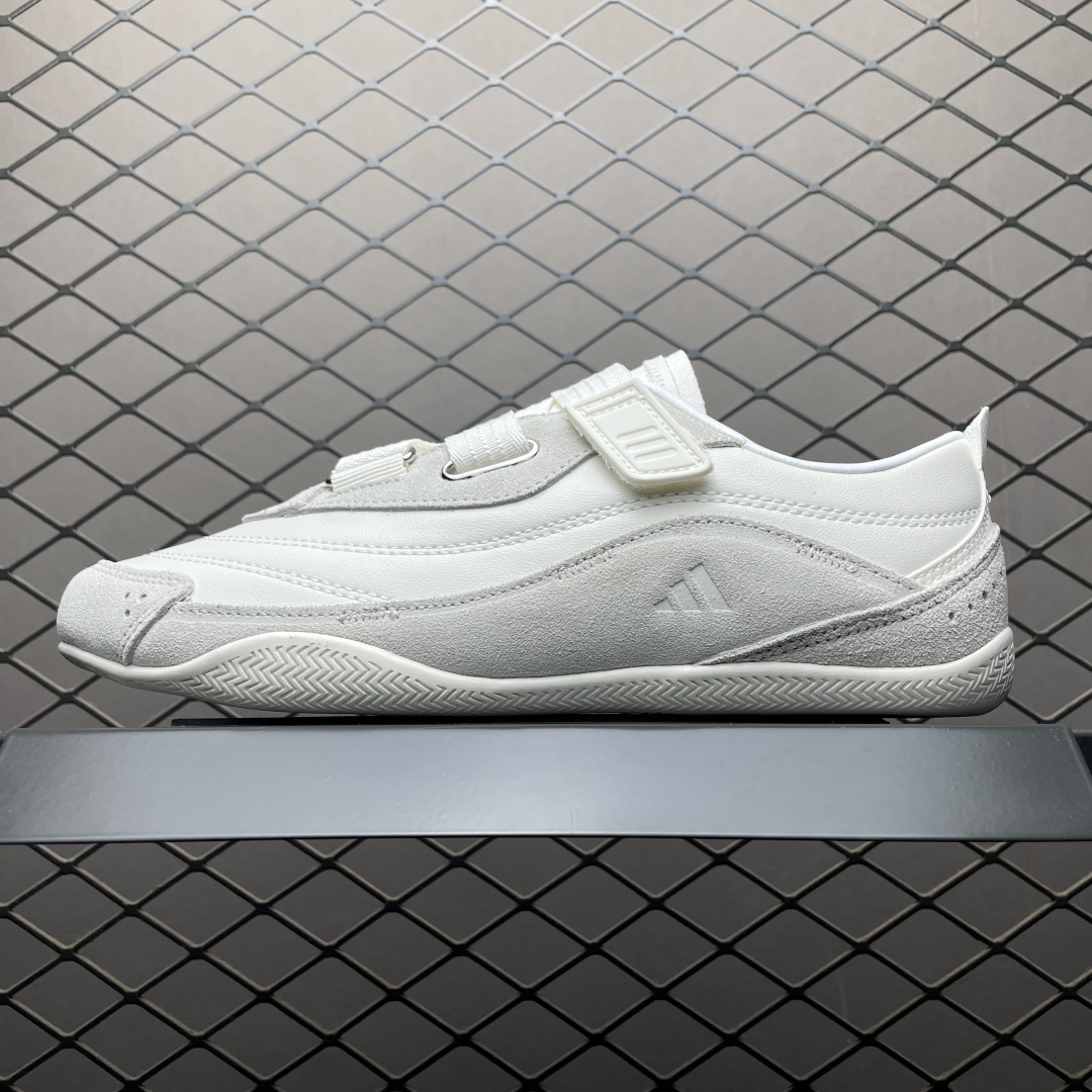 AD 阿迪 Urban Reverie 绑带 复古休闲鞋 JQ9390 尺码：35 .5 36 36.6 37 38 38.5 39 40-选品中心