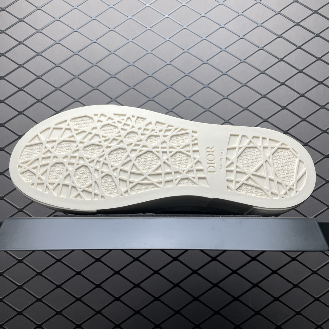 图片[5]-Dior 迪奥 B33 低帮休闲运动鞋 海淘代购同渠道品质 高端零售 外贸充正专供 原版购入开发 ZP级全套包装 完美楦型 正确卡色 质感媲美原版 细节与原版一致 请注意区分市面通货材 尺码：39 40 41 42 43 44 45 46-选品中心
