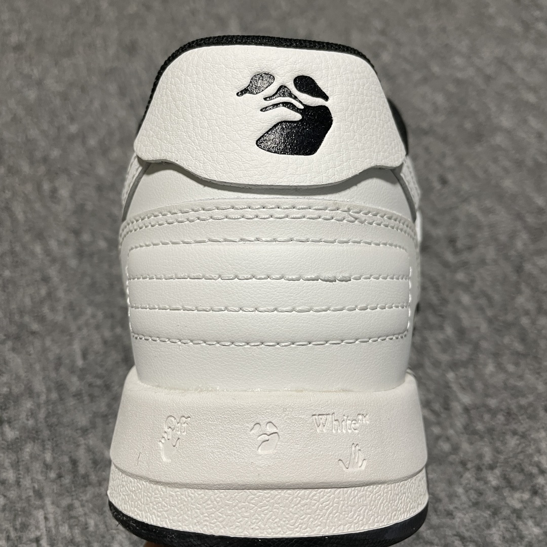 Off-White Out of Office 低帮复古休闲鞋 该款运动鞋单品有皮质制成饰有品牌标志性 