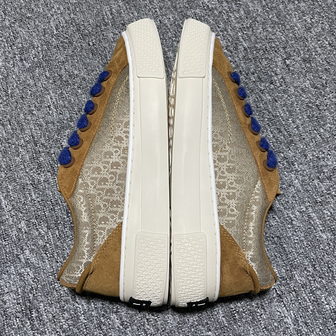 图片[2]-Dior 迪奥 B33 低帮休闲运动鞋 海淘代购同渠道品质 高端零售 外贸充正专供 原版购入开发 ZP级全套包装 完美楦型 正确卡色 质感媲美原版 细节与原版一致 请注意区分市面通货材 尺码：39 40 41 42 43 44 45 46-选品中心