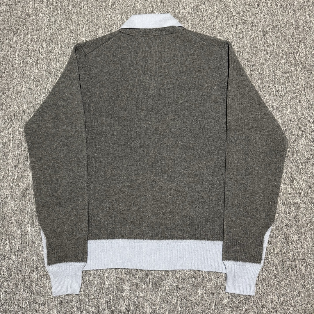 图片[3]-S# MiuMiu 缪缪 拼色羊毛混纺POLO领毛衣 真正原版购回开发打版 高端零售专供 品质保证 100%放心出街 尺码：38 40 42 44-选品中心