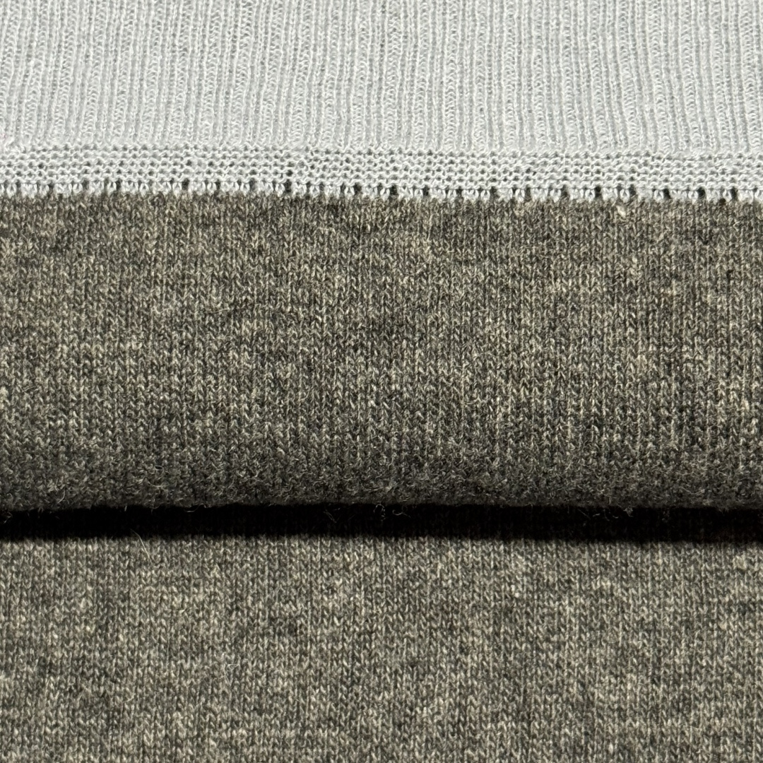 图片[6]-S# MiuMiu 缪缪 拼色羊毛混纺POLO领毛衣 真正原版购回开发打版 高端零售专供 品质保证 100%放心出街 尺码：38 40 42 44-选品中心