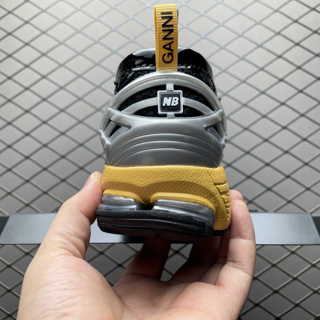 New Balance 新百伦 复古休闲跑步鞋 U1906LGA 尺码：36 37 37.5 38 38