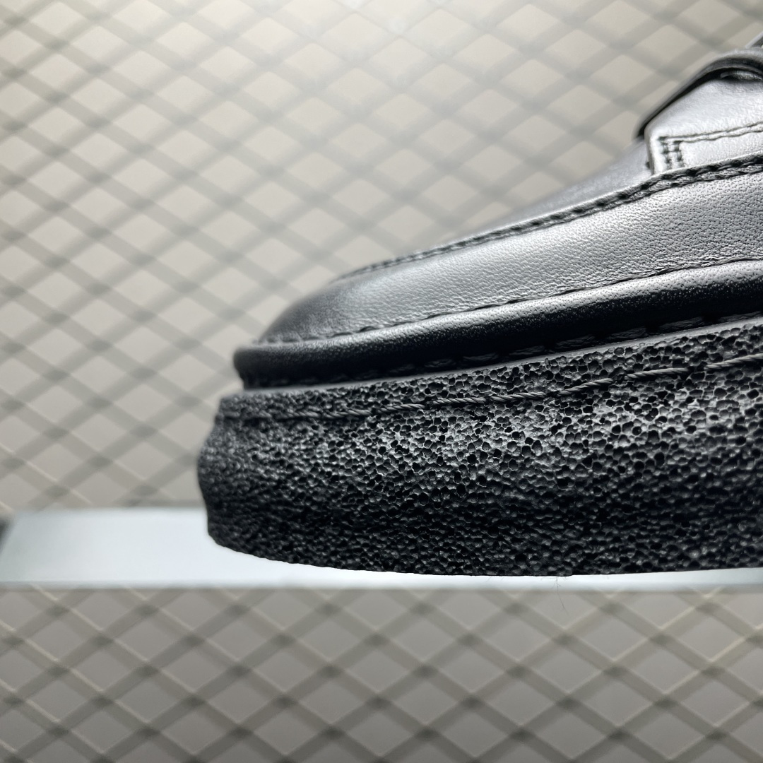 图片[6]-ECCO 爱步 男士休闲鞋 简约时尚街头户外鞋 958836 摒弃传统鞋面设计，舒适牛皮鞋面 手感细腻顺滑，纹理清晰 柔软脚感随心穿脱 双重材质拼接 尽显时尚新元素 质感清晰的鞋带，搭载柔韧橡胶鞋底 脚感柔软舒适，适宜多种地形 轻松行走，触感细腻 一双时尚休闲鞋 拒绝束缚 让你成为最惊艳的那一个 尺码：38 39 40 41 42 43 44 （皮鞋码）-选品中心