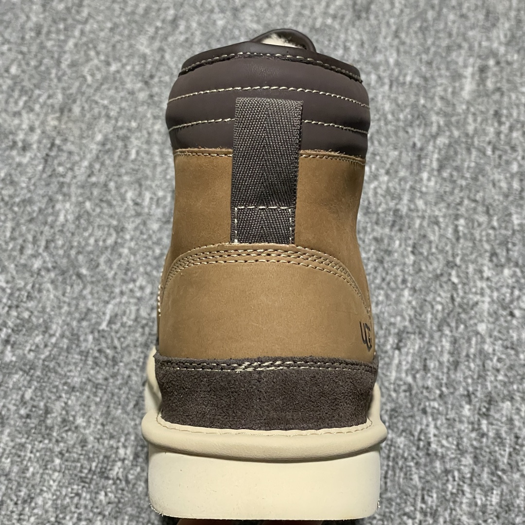 图片[8]-平台外贸专供 UGG 男士雪地靴 1097089 外贸平台充Z 高端零售专供品质 十年品牌制鞋代工厂生产线出品 注重每一处细节 隆丰A级真羊皮毛一体 完全遵循ZP工艺流程打造 尺码：40 41 42 43 44-选品中心