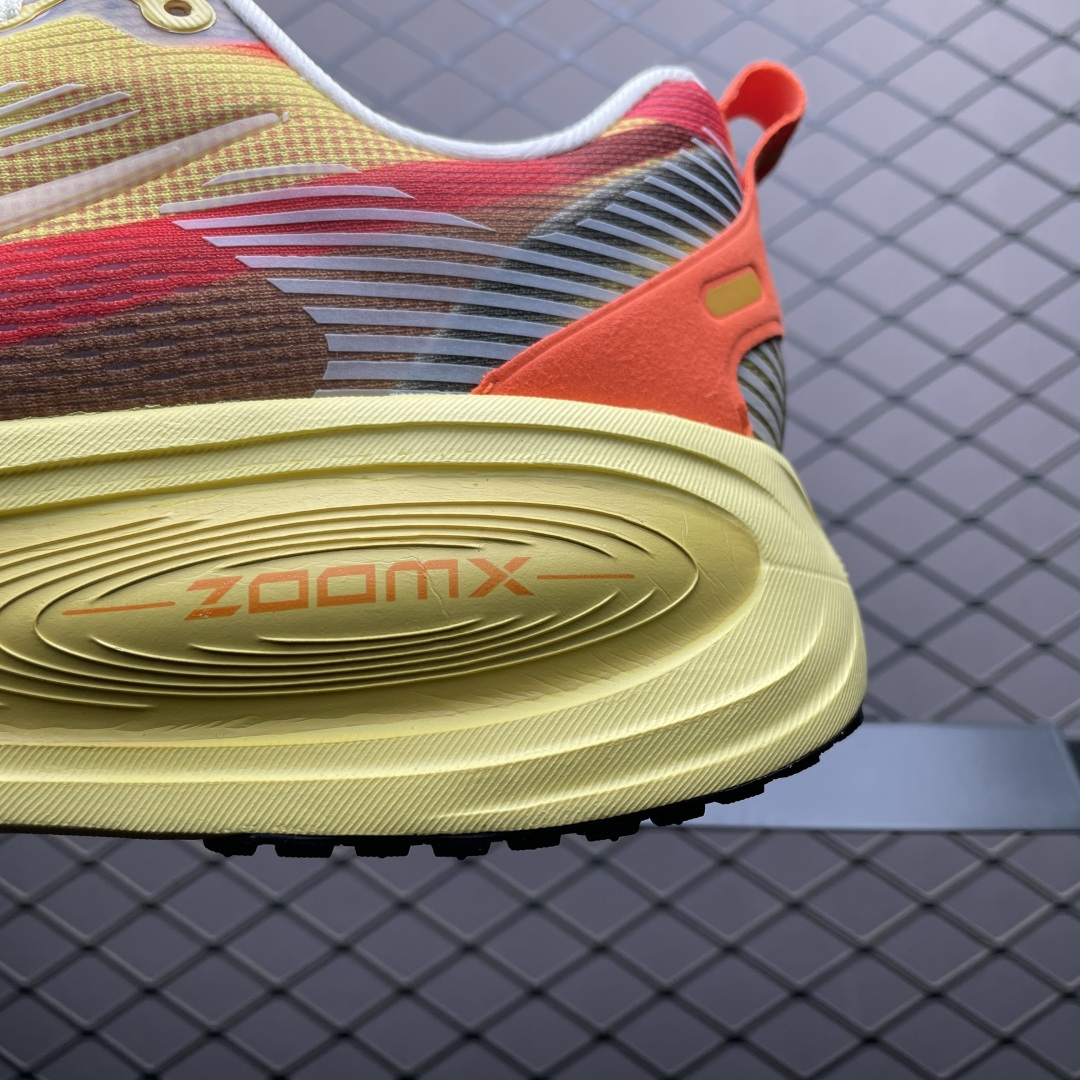 NK Vomero V18 网面透气跑步鞋 IH3576-999 尺码： 39 40 40.5 41 4