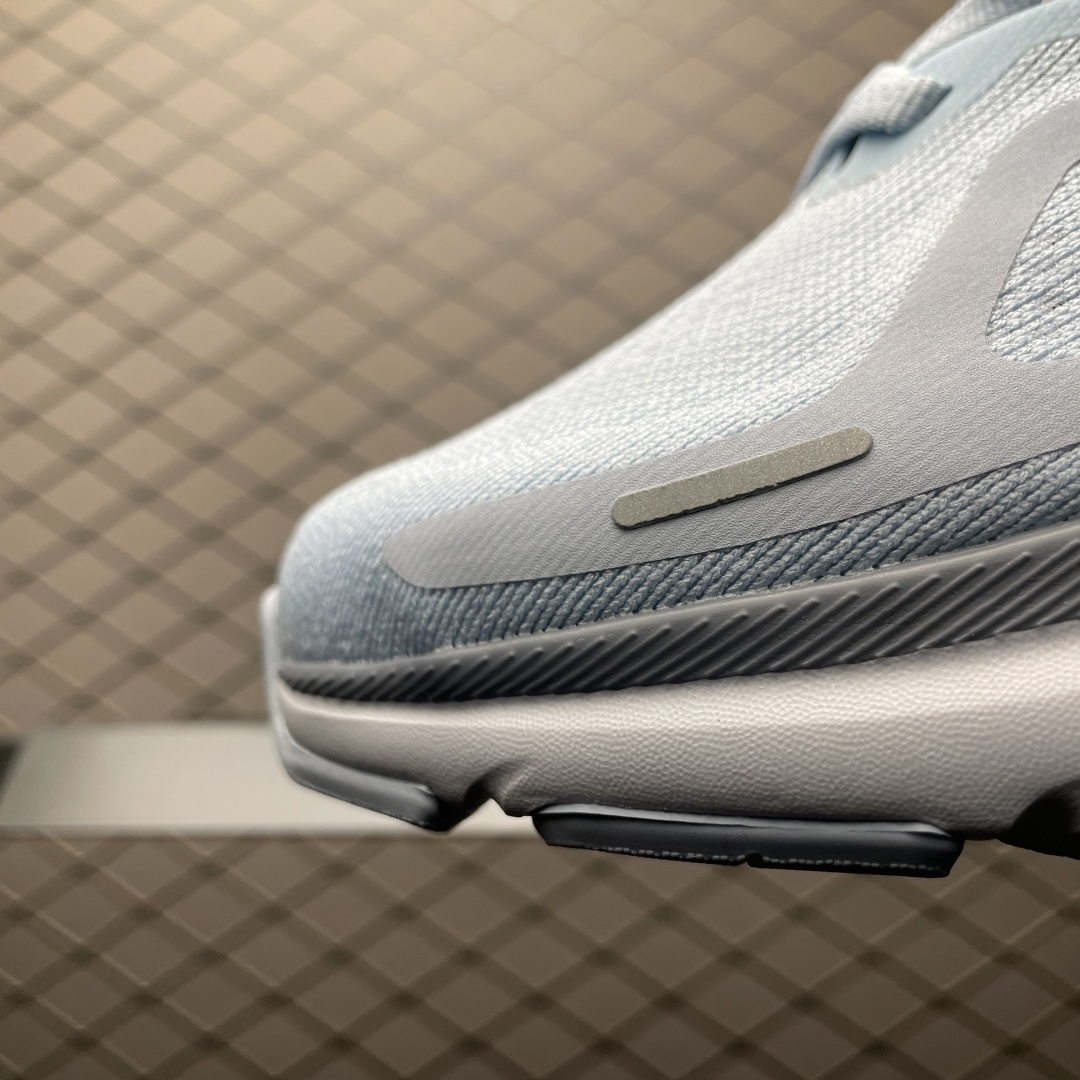 图片[6]-纯原版 NK Air Zoom Structure 26 网面跑步鞋 HJ1102-401 原厂竖纹垫脚纸 鞋盒钢印 鞋外标内置RFID芯片 区别其他版本 超临界发泡大底 更为Q弹 尺码：39 40 40.5 41 42 42.5 43 44 44.5 45 46-选品中心