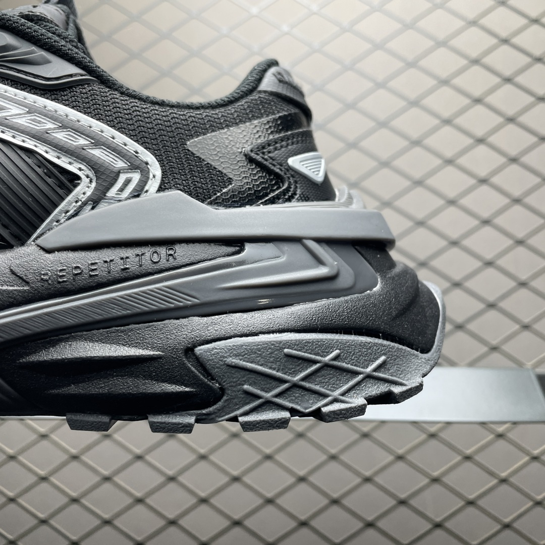 AD 阿迪 XLG Storm EDGE 复古休闲老爹鞋 JQ1666 尺码：35.5 36 36.5 