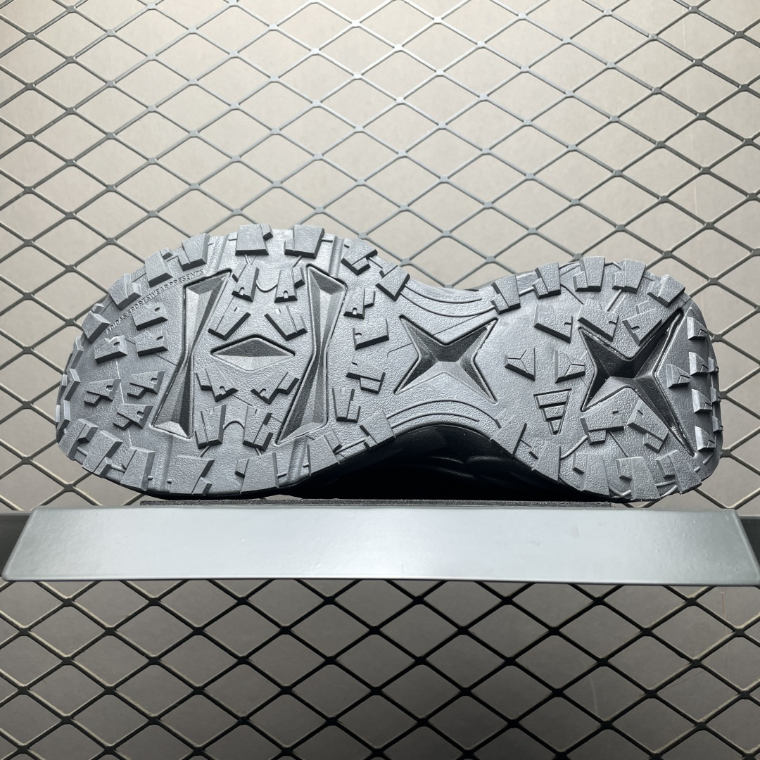 AD 阿迪 XLG Storm EDGE 复古休闲老爹鞋 JQ1666 尺码：35.5 36 36.5 