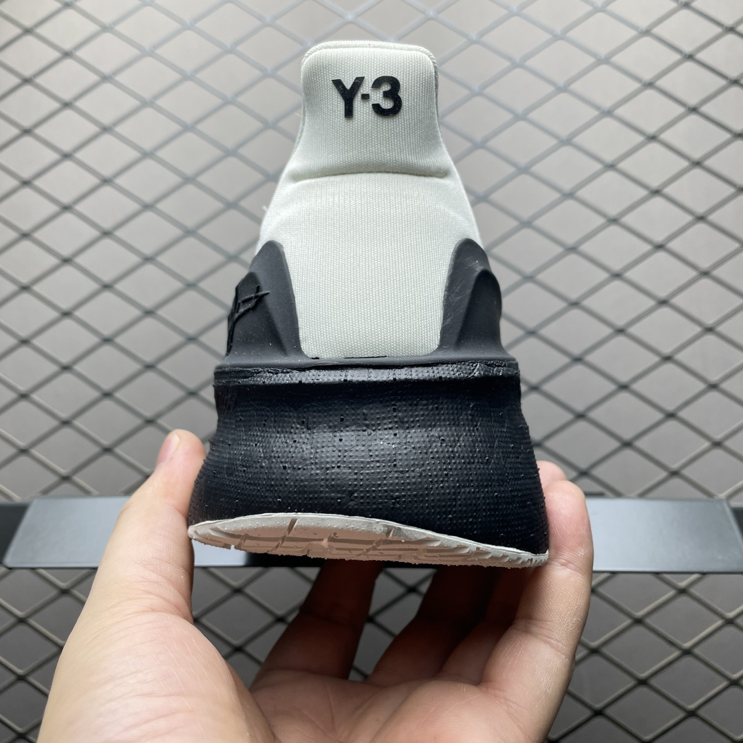 Y-3 x AD 阿迪 Ultra Boost 5 山本耀司联名款超弹力爆米花中底休闲跑步鞋 JR664