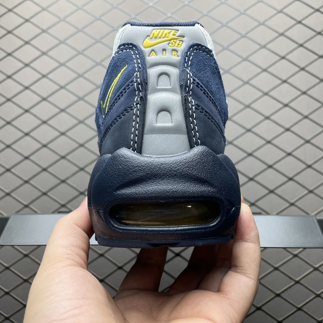纯原版 Eric Koston x SB x NK Air Max 95 