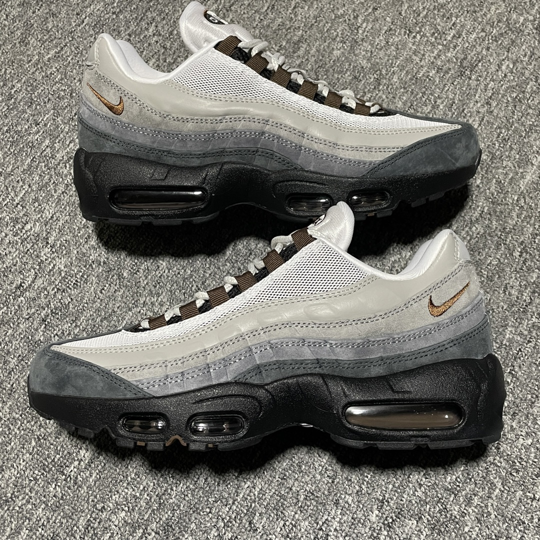 纯原版 SB x NK Air Max 95 联名款低帮休闲跑步鞋 HF7545-002 市售最高品质 