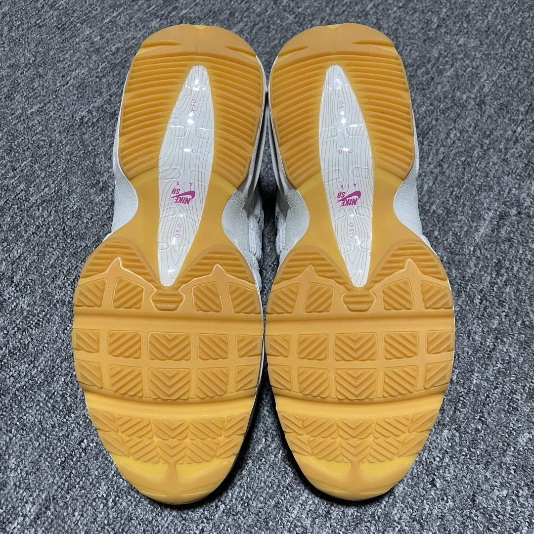 图片[3]-纯原版 SB x NK Air Max 95 “Summit White/Photon Dust” 联名款低帮休闲跑步鞋 HF7545-100 市售最高品质 KZ2.0同源 高端外贸充Z 高端零售专供 尺码：40 40.5 41 42 42.5 43 44 44.5 45 45.5 46 47.5 48.5-选品中心