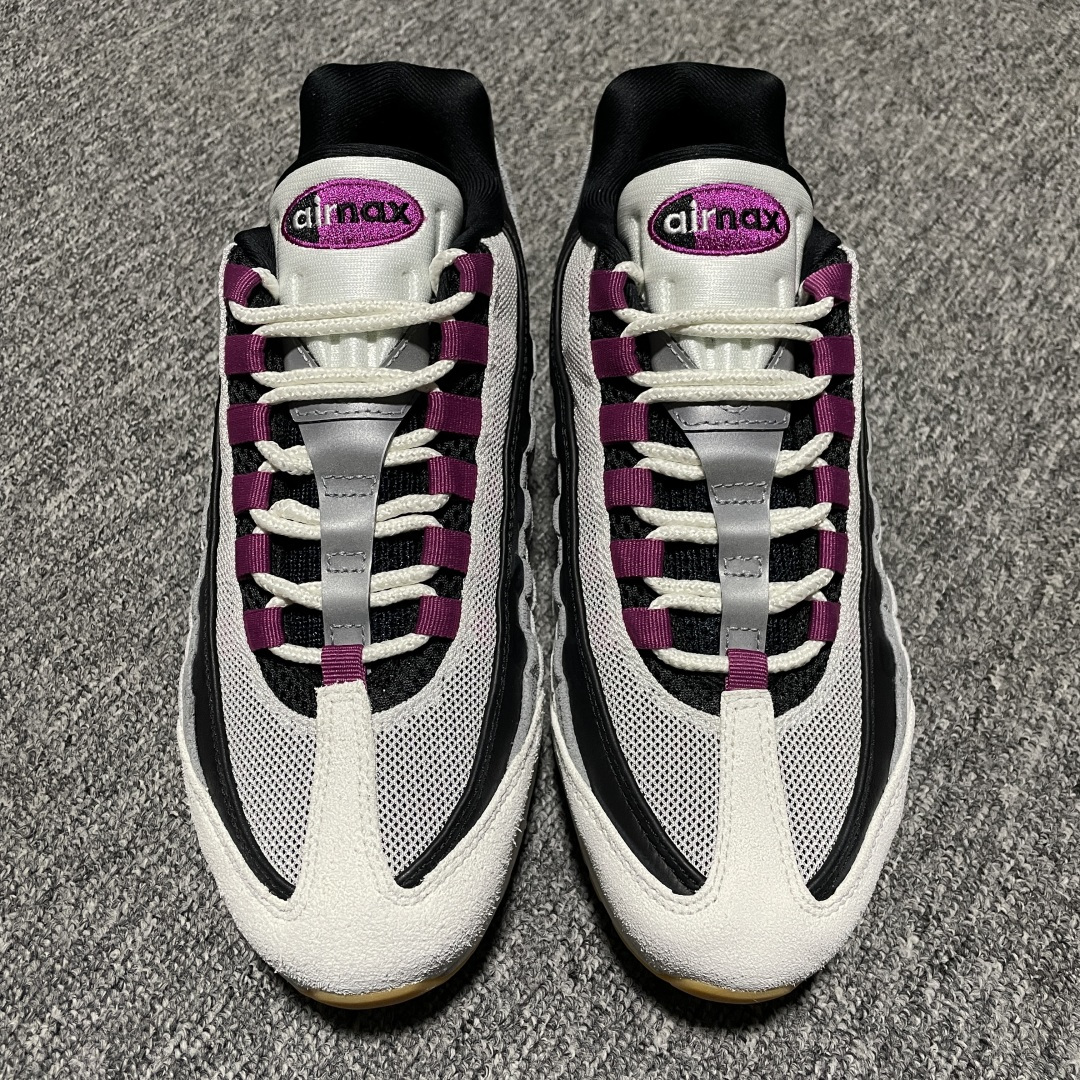 纯原版 SB x NK Air Max 95 “Summit White/Photon Dust” 联名款低帮休闲跑步鞋 HF7545-100 市售最高品质 KZ2.0同源 高端外贸充Z 高端零售专供 尺码：40 40.5 41 42 42.5 43 44 44.5 45 45.5 46 47.5 48.5-选品中心