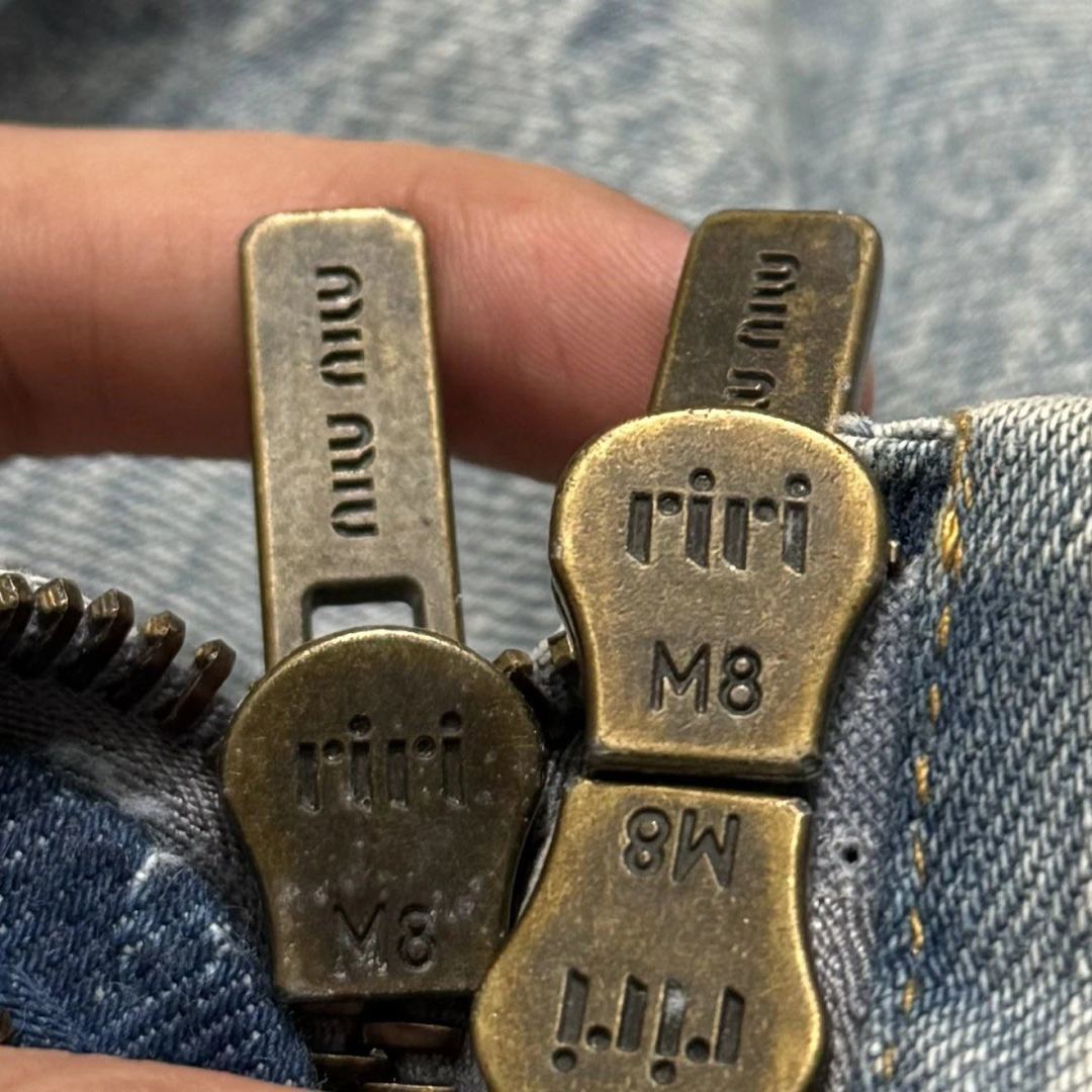 图片[6]-S# MiuMiu 缪缪 水洗牛仔棉服外套 真正原版购回开发打版 高端零售专供 品质保证 100%放心出街 尺码：36 38 40 42-选品中心