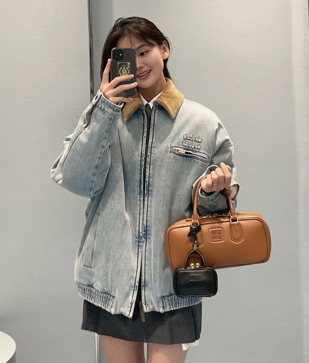 精选网络上身效果图 S# MiuMiu 缪缪 水洗牛仔棉服外套 真正原版购回开发打版  高端零售专供 品质保证 100%放心出街 尺码：36 38 40 42