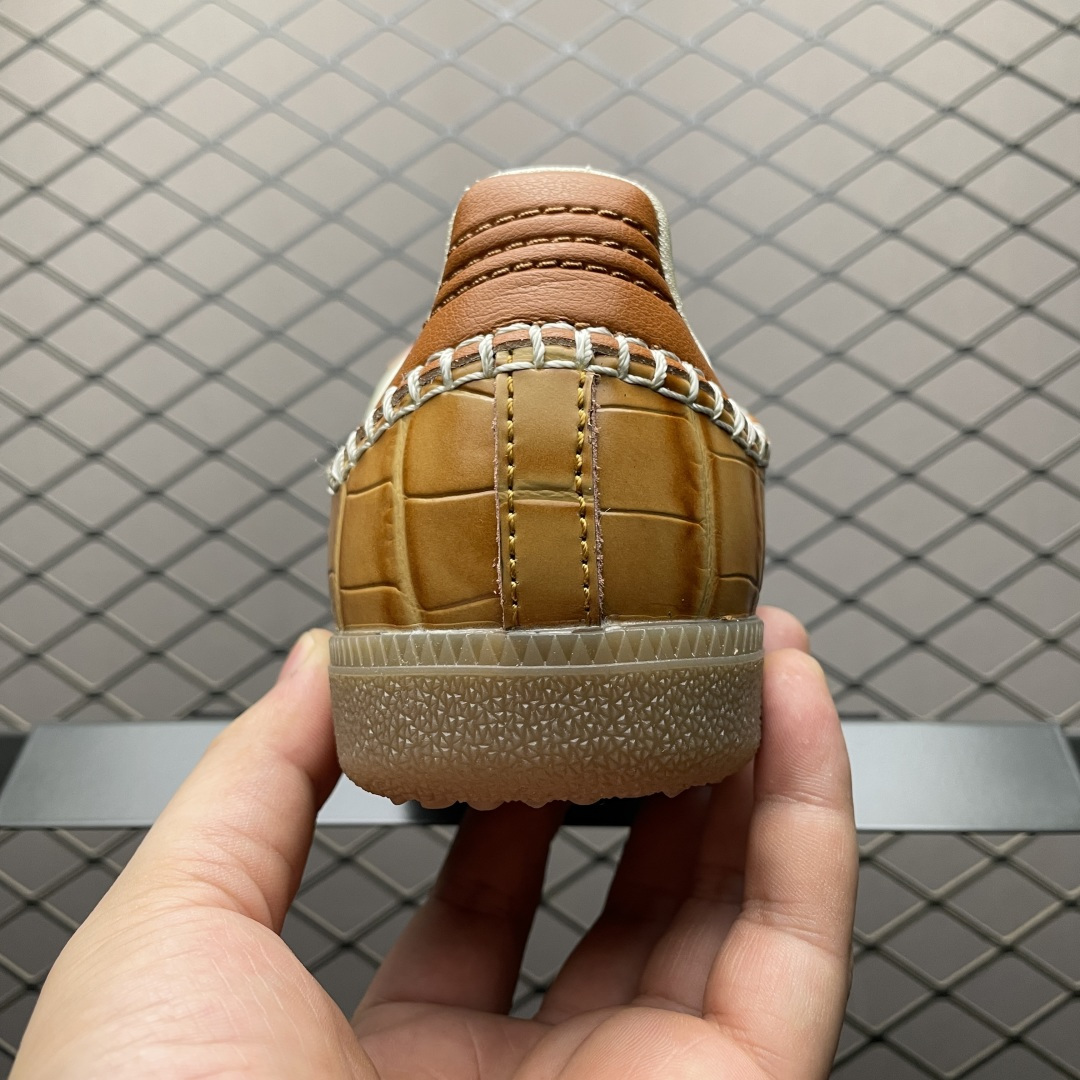 Wales Bonner x AD 阿迪 Samba 桑巴联名款 低帮休闲板鞋 JH9826 尺码：36