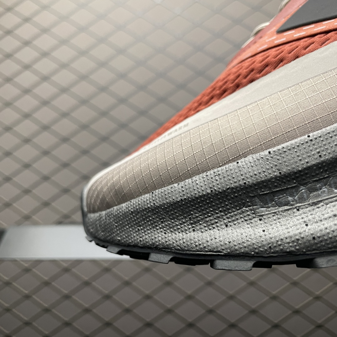 AD 阿迪 Ultra Boost 5 Climawarm 超弹力爆米花中底休闲跑步鞋 IG9353 尺