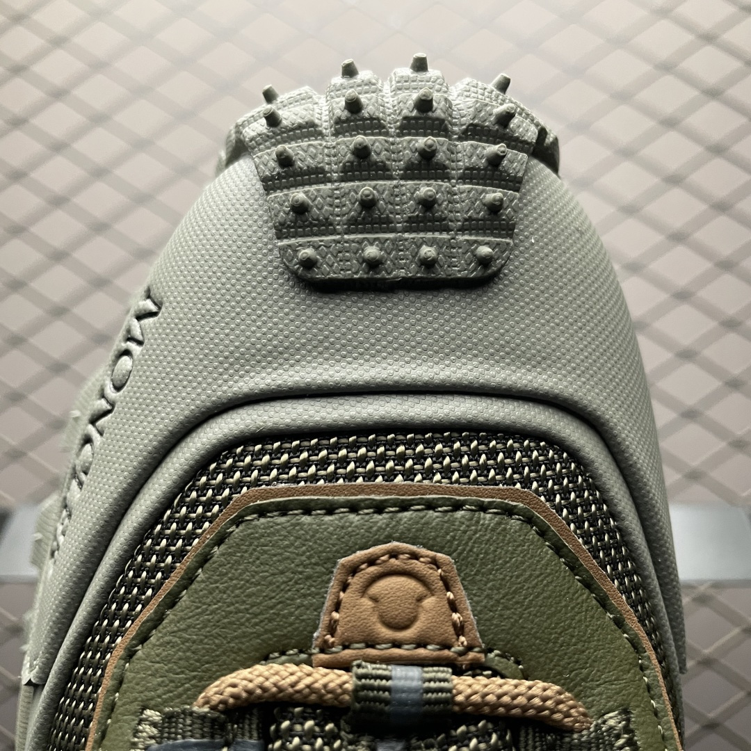 Moncler 盟可睐/蒙口 Trailgrip GTX 抗撕裂材质山地户外鞋 鞋身采用Cordura防