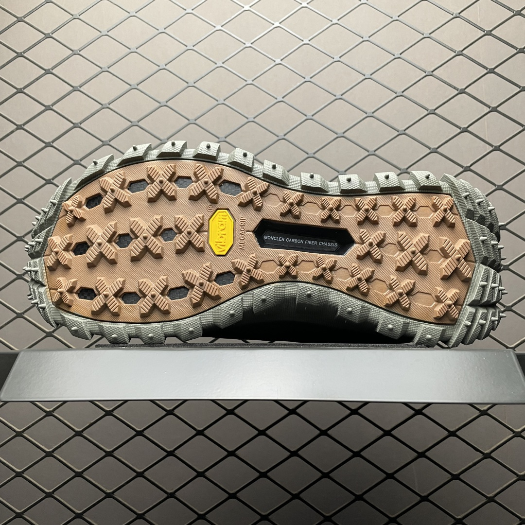 Moncler 盟可睐/蒙口 Trailgrip GTX 抗撕裂材质山地户外鞋 鞋身采用Cordura防