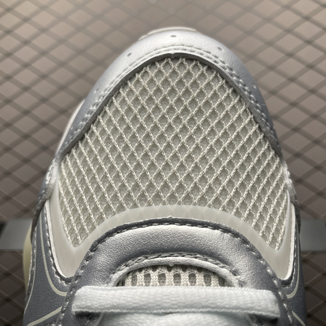 Onitsuka Tiger 鬼冢虎 低帮运动休闲跑步鞋 1183C478-020 平台专供品质 区别市