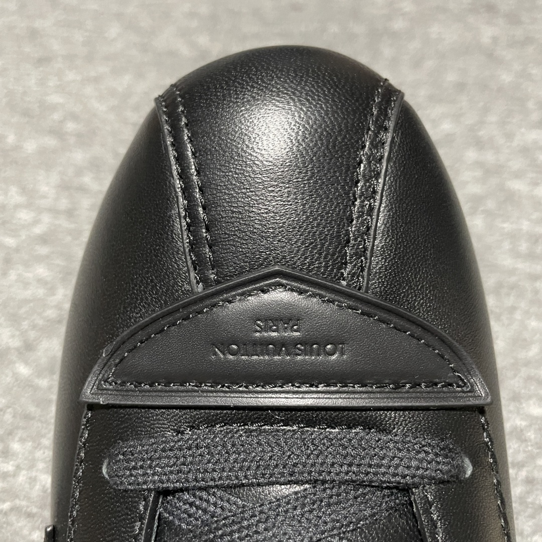 图片[7]-M版纯原 Nigo x Louis Vuitton 路易威登 LV Buttersoft 阿甘鞋 低帮休闲面包鞋 全新订单 高端零售外贸充正专供 原版购入开发 全鞋羊皮 牛皮鞋面 ZP级全套包装 完美楦型 正确卡色 大底TPU 质感媲美原版 细节与原版一致 请注意区分市面通货材 尺码：35 36 37 38 39 40 41 42 43 44 45 46 偏大一码-选品中心