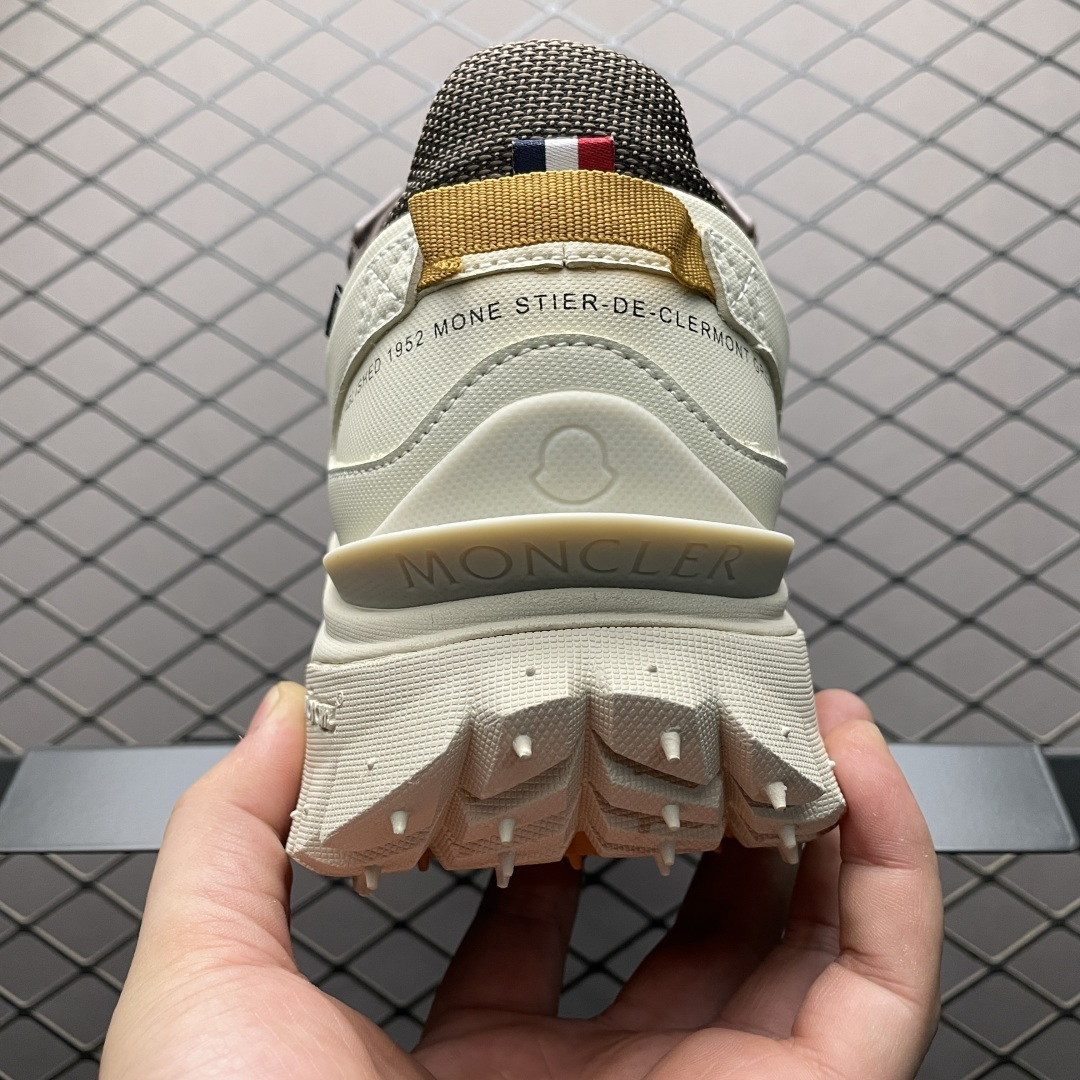 图片[2]-Moncler 盟可睐/蒙口 Trailgrip GTX 抗撕裂材质山地户外鞋 鞋身采用Cordura防撕裂尼龙/Gore-Tex防水材质 中底内置全掌碳板 支撑性能拉满 侧边3M反光带 鞋底搭载Vibram外底提供超强的抓地力和防滑性能 原装大盒包装 内赠Moncler徽章防层袋一副 尺码： 36 36.5 37.5 38 38.5 39 40 40.5 41 42 42.5 43 44 44.5 45 46-选品中心