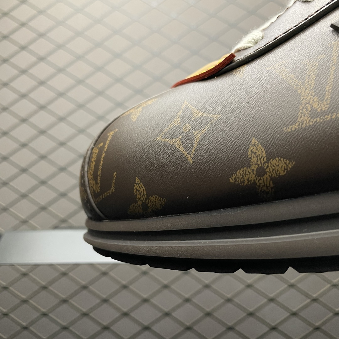 图片[6]-M版纯原 Nigo x Louis Vuitton 路易威登 LV Buttersoft 阿甘鞋 低帮休闲面包鞋 全新订单 高端零售外贸充正专供 原版购入开发 全鞋羊皮 牛皮鞋面 ZP级全套包装 完美楦型 正确卡色 大底TPU 质感媲美原版 细节与原版一致 请注意区分市面通货材 尺码：35 36 37 38 39 40 41 42 43 44 45 46 偏大一码-选品中心